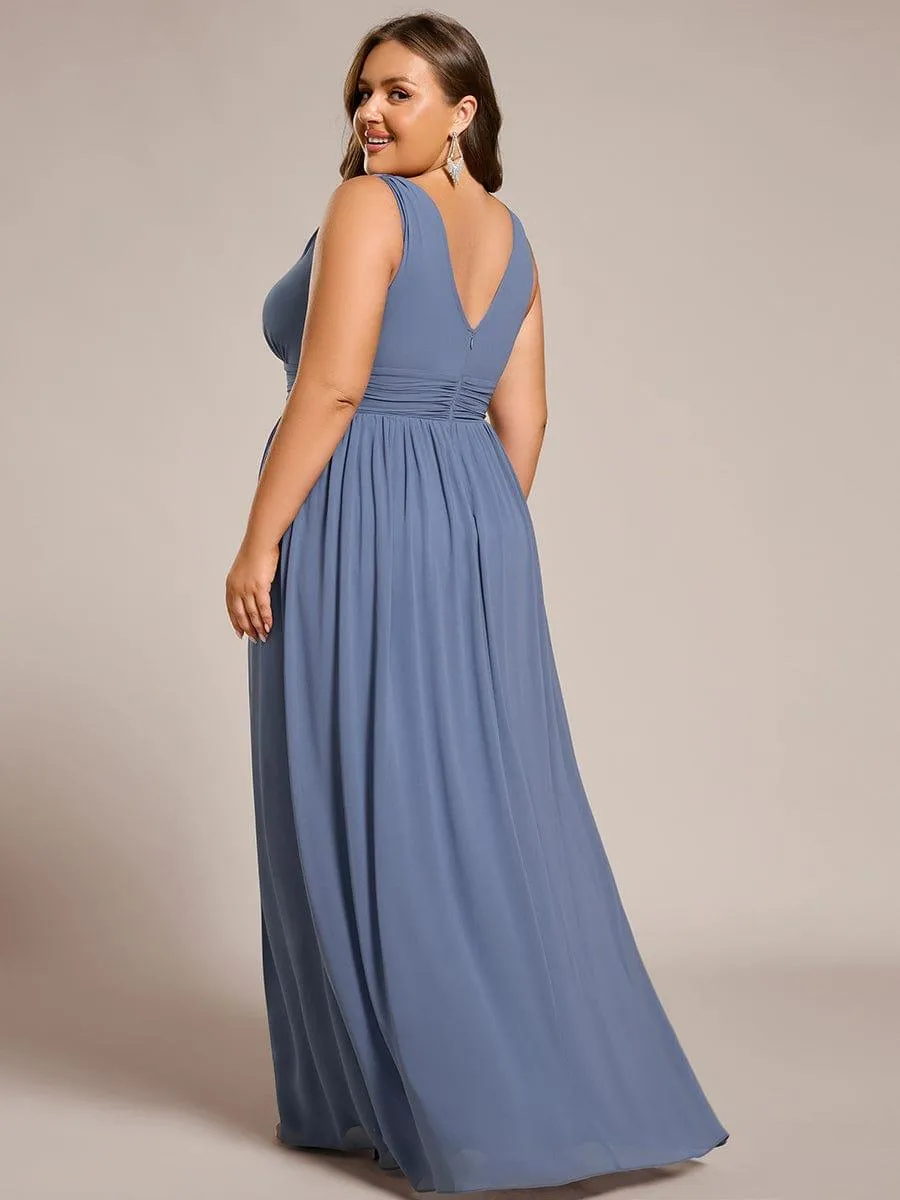 Plus Size Sleeveless V-Neck Chiffon Semi Bridesmaid Dress