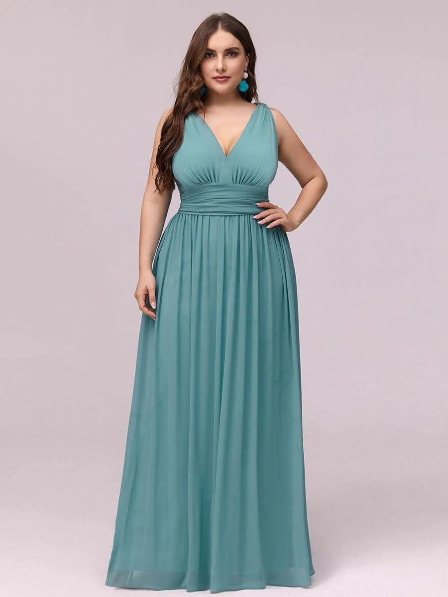 Plus Size Sleeveless V-Neck Chiffon Semi Bridesmaid Dress