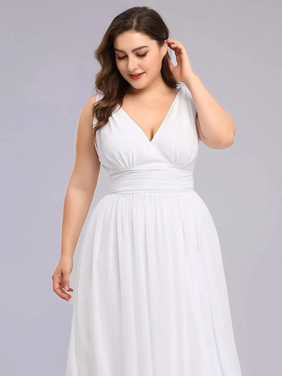 Plus Size Sleeveless V-Neck Chiffon Semi Bridesmaid Dress