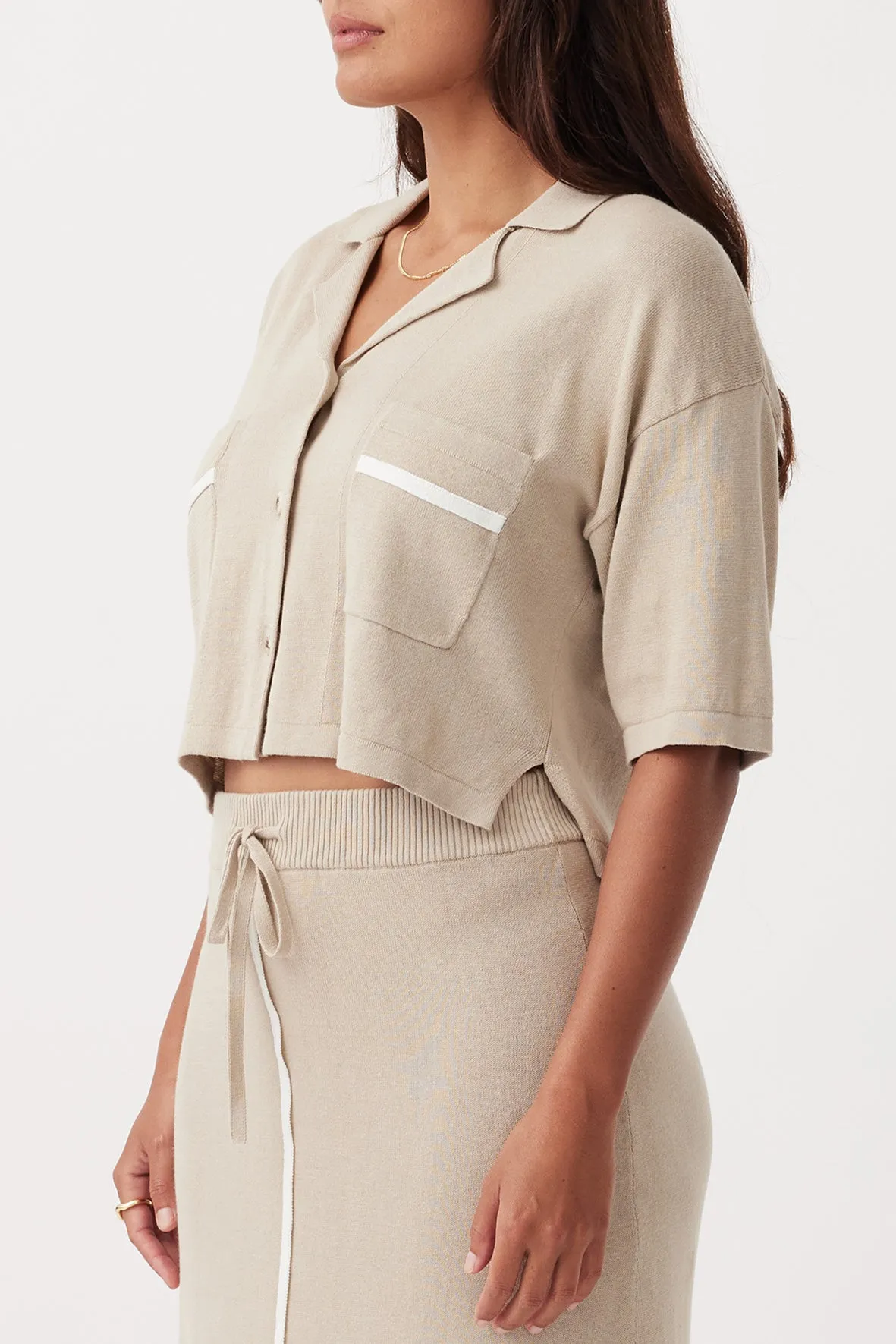 Quinn Cropped Shirt - Taupe & Cream
