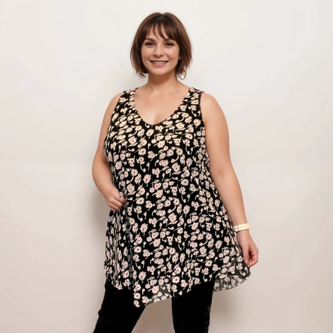 ROCKTHOSECURVES CHIFFON V HEM SLEEVELESS V HEM LINED BLOUSE